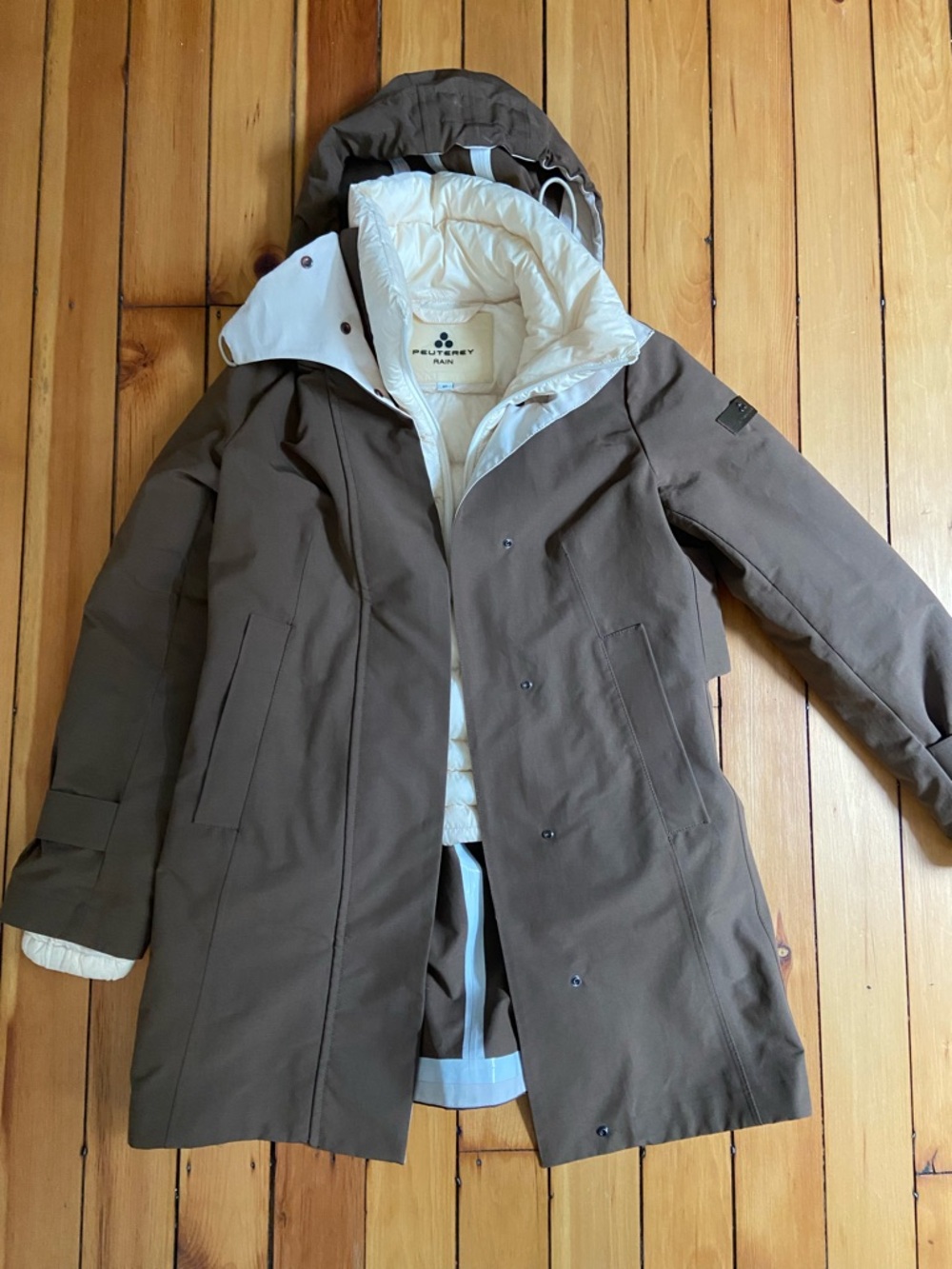 Peutery rain jacket with down liner